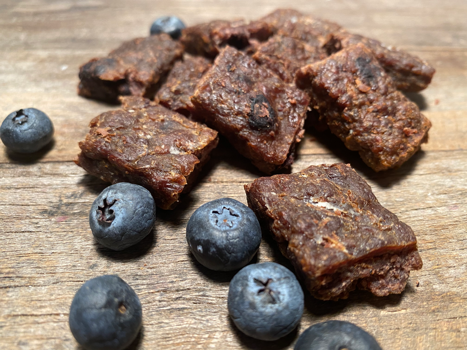 BITES - Beef with Blueberries Jerky Bites for Dogs (2.5 ounces)
